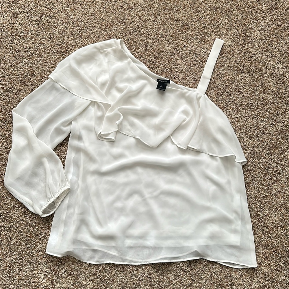 Women’s Ann Taylor Cream Top